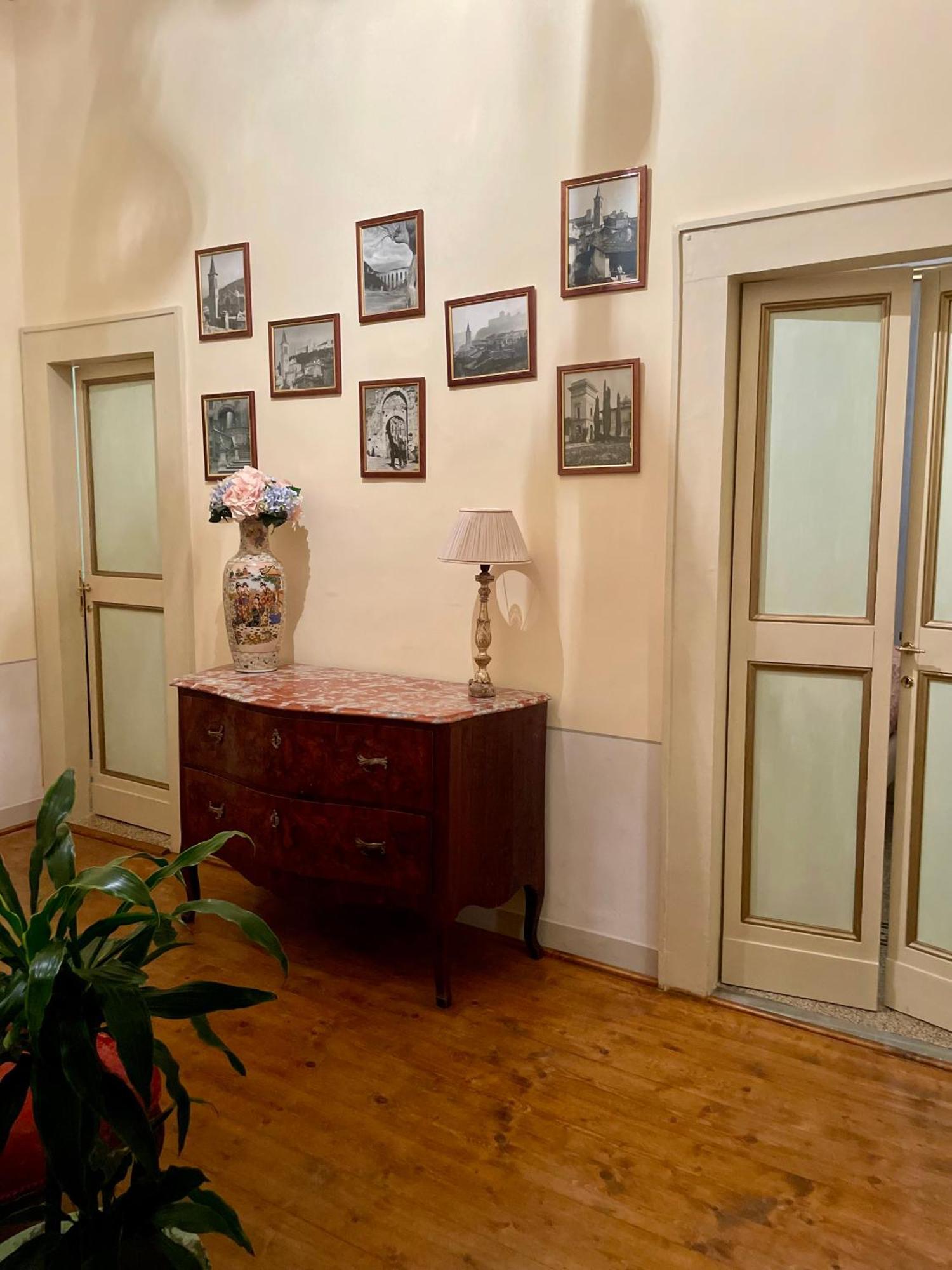 Palazzo Lauri Spoleto Apartment Ngoại thất bức ảnh